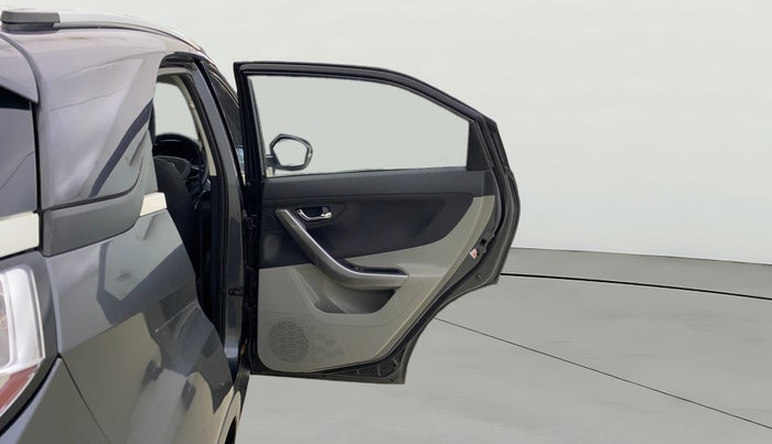 2018 Tata NEXON XZ PLUS DIESEL, Diesel, Manual, 93,457 km, RHS Rear Door