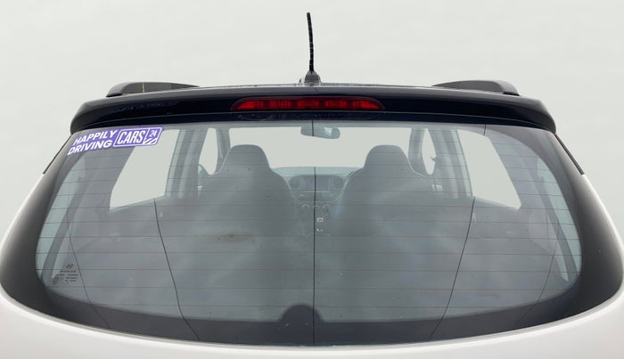 2018 Hyundai Grand i10 SPORTZ 1.2 KAPPA VTVT DUAL TONE, Petrol, Manual, 37,040 km, Rear Windshield