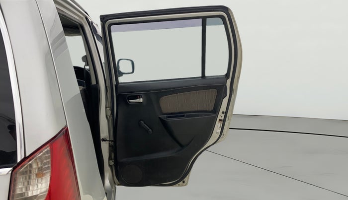 2016 Maruti Wagon R 1.0 LXI CNG, CNG, Manual, 66,397 km, RHS Rear Door