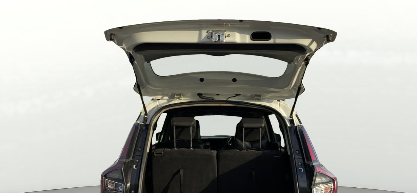 2024 Maruti XL6 ALPHA PLUS AT, Petrol, Automatic, 25,334 km, Boot Door Open