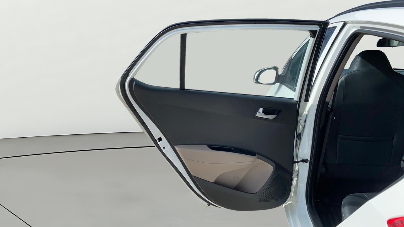 2019 Hyundai Grand i10 SPORTZ AT 1.2 KAPPA VTVT, Petrol, Automatic, 32,576 km, LHS Rear Door