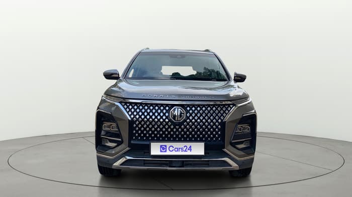 2023 MG HECTOR PLUS SAVVY PRO 1.5 TURBO CVT 7 STR, Petrol, Automatic, 17,762 km, Front
