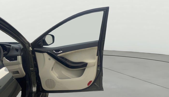 2021 Tata NEXON XZ PLUS PETROL, Petrol, Manual, 25,273 km, RHS Front Door