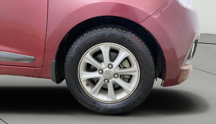 2015 Hyundai Grand i10 ASTA AT 1.2 KAPPA VTVT, Petrol, Automatic, 27,277 km, Right Front Wheel