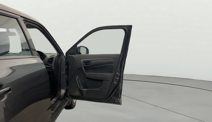 2017 Maruti Vitara Brezza LDI (O), Diesel, Manual, 91,559 km, RHS Front Door