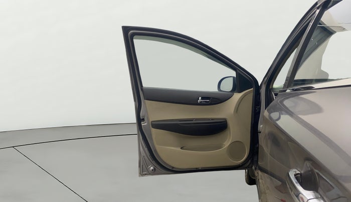 2012 Hyundai i20 SPORTZ 1.4 CRDI, Diesel, Manual, 83,457 km, LHS Front Door