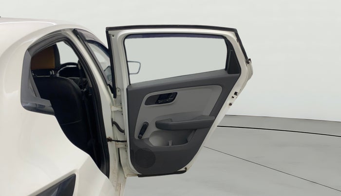 2020 Tata ALTROZ XE PETROL, Petrol, Manual, 33,190 km, RHS Rear Door