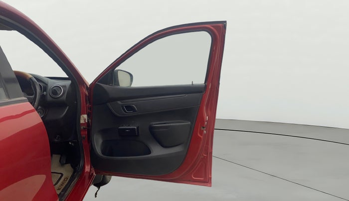 2017 Renault Kwid RXL, Petrol, Manual, 59,009 km, RHS Front Door