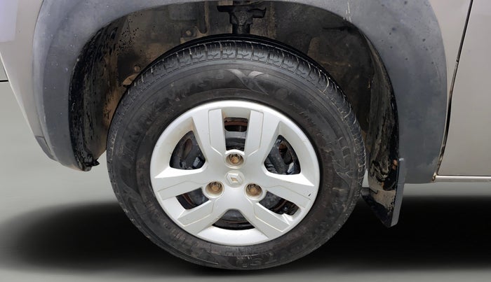 2016 Renault Kwid RXL, Petrol, Manual, 48,881 km, Left Front Wheel