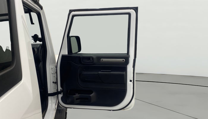 2024 Mahindra Thar LX P 2WD AT HT, Petrol, Automatic, 8,880 km, RHS Rear Door