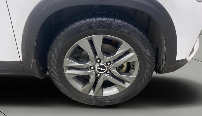 2023 KIA SELTOS HTX 1.5 DIESEL IMT, Diesel, Manual, 31,476 km, Right Front Wheel