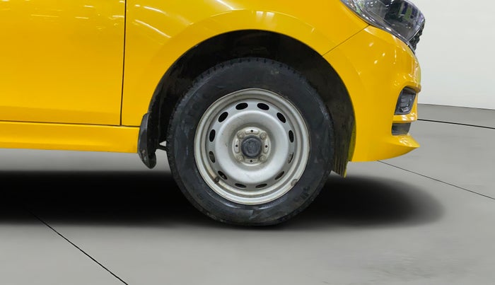 2020 Tata Tiago XE PETROL, Petrol, Manual, 26,908 km, Right Front Wheel