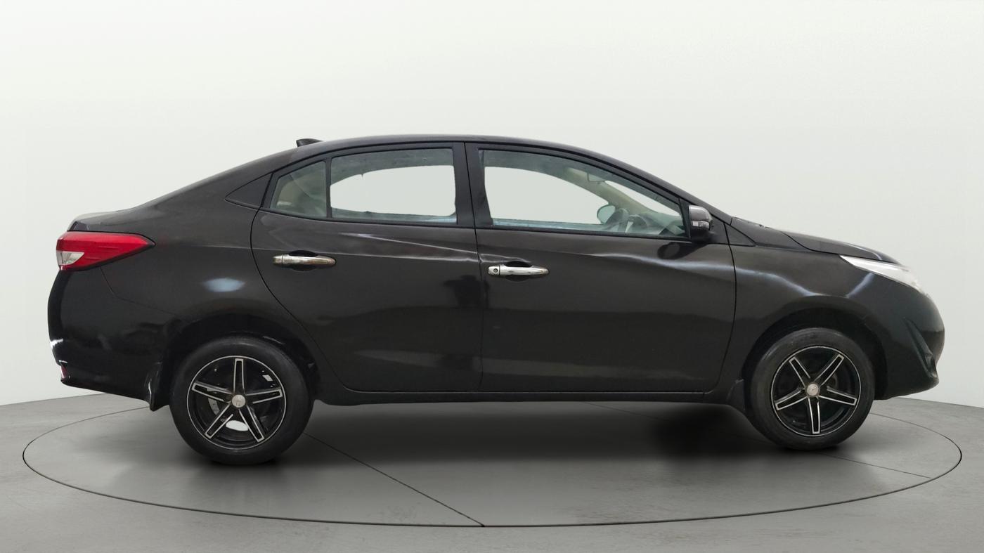 2018 Toyota YARIS G MT, Petrol, Manual, 78,015 km, Right Side View