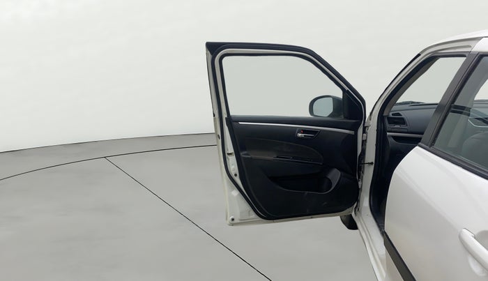 2017 Maruti Swift VDI, Diesel, Manual, 70,179 km, LHS Front Door