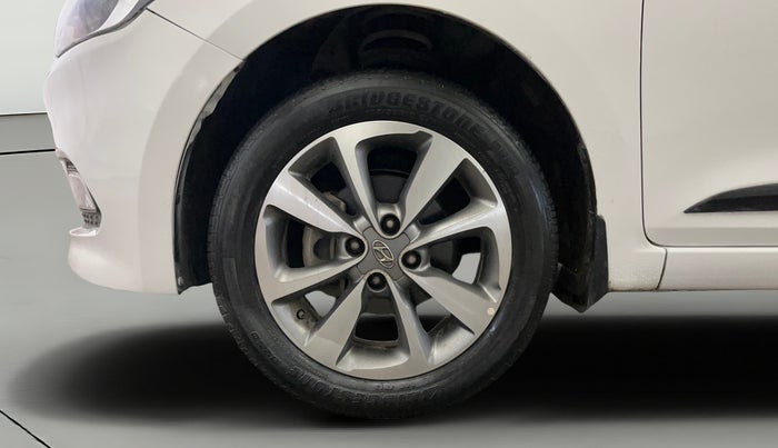 2017 Hyundai Elite i20 ASTA 1.2 DUAL TONE, Petrol, Manual, 53,717 km, Left Front Wheel