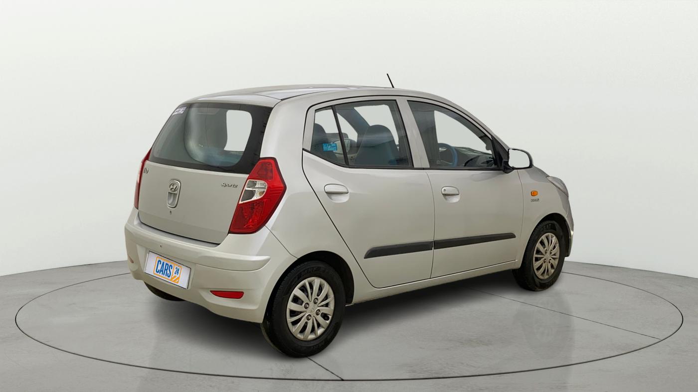2015 Hyundai i10 SPORTZ 1.2, Petrol, Manual, 62,918 km, Right Back Diagonal