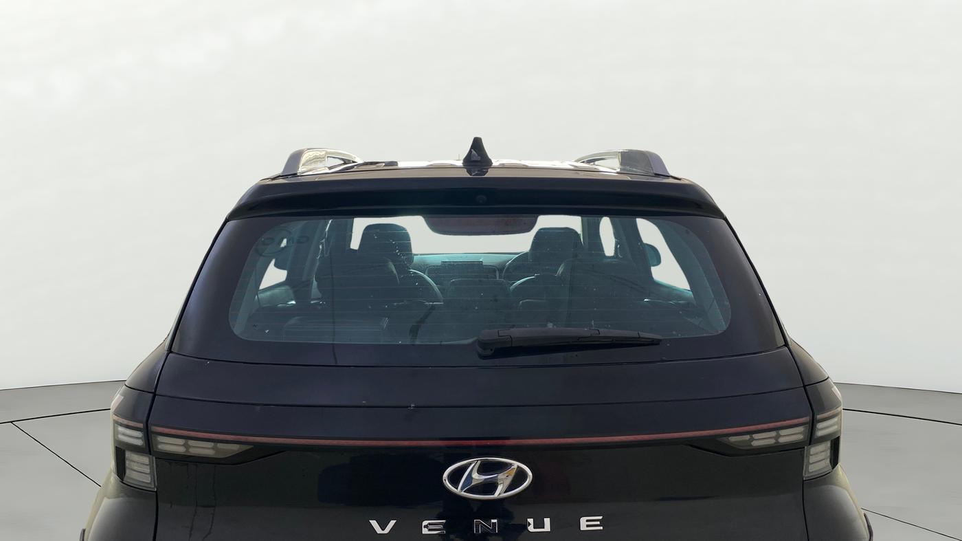 2024 Hyundai VENUE SX 1.5 CRDI, Diesel, Manual, 64,128 km, Rear Windshield