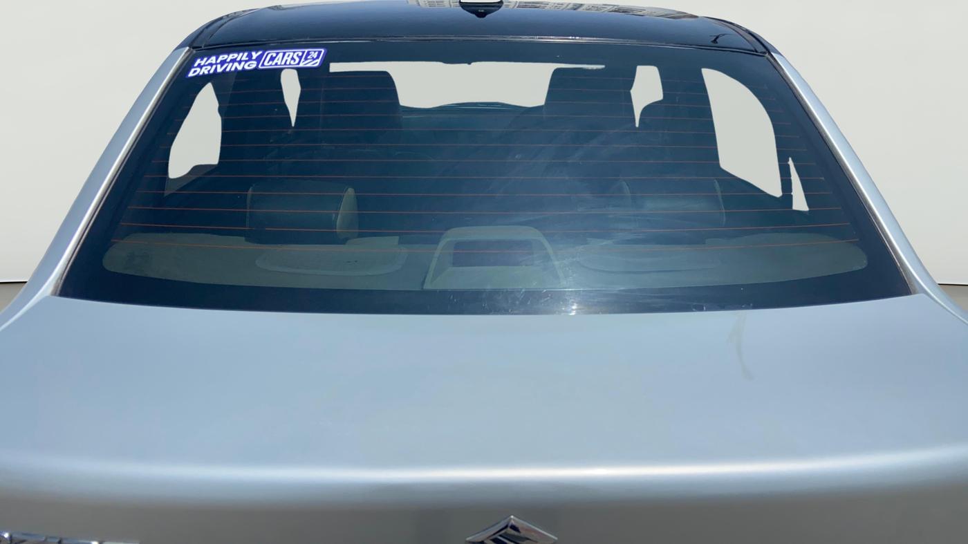 2015 Maruti Swift Dzire ZXI, Petrol, Manual, 76,554 km, Rear Windshield