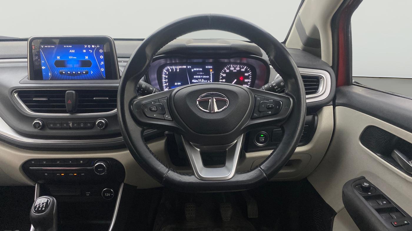 2021 Tata ALTROZ XZ PLUS I-TURBO PETROL, Petrol, Manual, 38,881 km, Steering Wheel Close Up