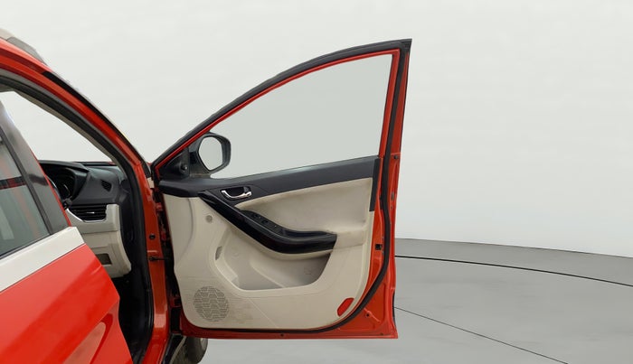 2021 Tata NEXON XZA PLUS (O) PETROL, Petrol, Automatic, 60,391 km, RHS Front Door