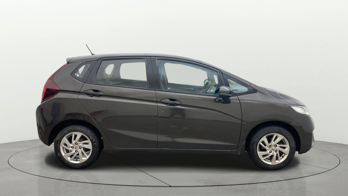 2018 Honda Jazz 1.5L I-DTEC V, Diesel, Manual, 59,090 km, Right Side View