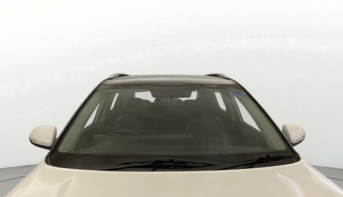 2023 KIA SELTOS HTK 1.5 PETROL, CNG, Manual, 45,367 km, Front Windshield