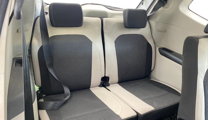 2021 Renault TRIBER RXZ AMT, Petrol, Automatic, 51,472 km, Third Seat Row ( optional )