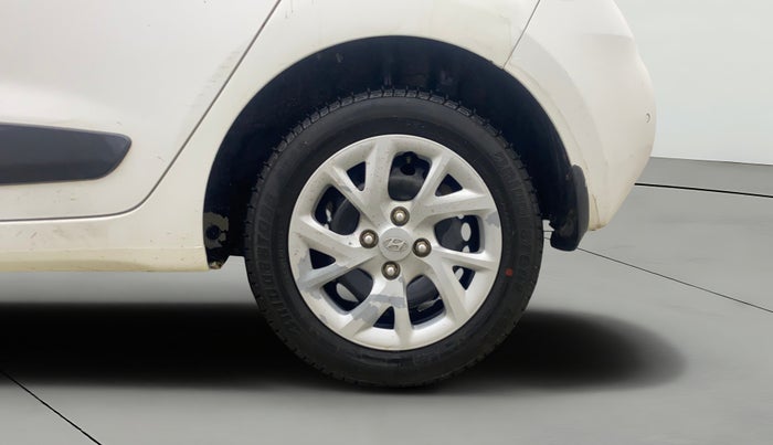 2019 Hyundai Grand i10 SPORTZ 1.2 KAPPA VTVT, Petrol, Manual, 45,169 km, Left Rear Wheel