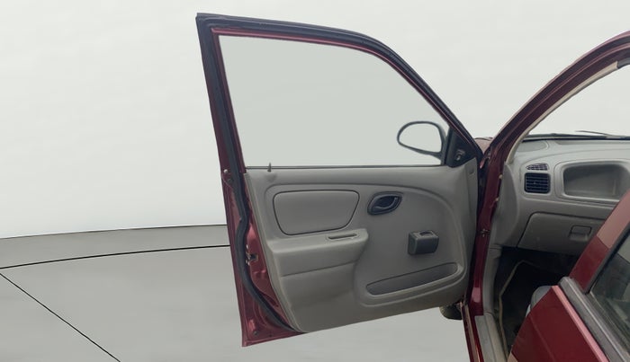 2013 Maruti Alto K10 LXI, Petrol, Manual, 98,118 km, LHS Front Door