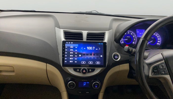 2016 Hyundai Verna FLUIDIC 4S1.6 VTVT SX O, Petrol, Manual, 85,605 km, Air Conditioner