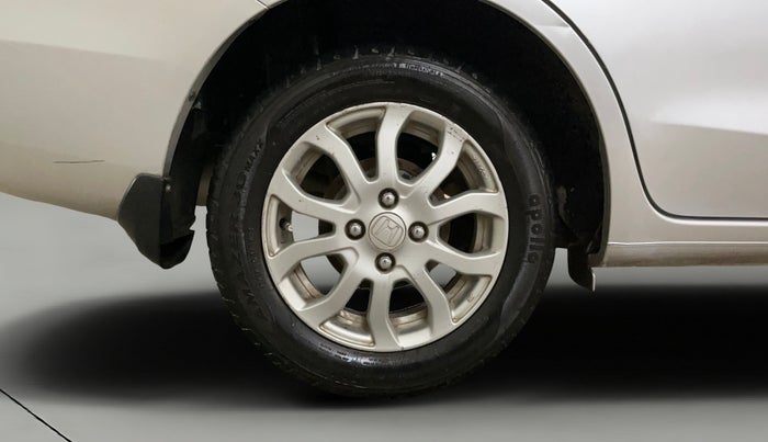 2014 Honda Amaze 1.2L I-VTEC VX AT, Petrol, Automatic, 35,127 km, Right Rear Wheel