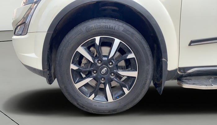 2019 Mahindra XUV500 W11 (O) AWD, Diesel, Manual, 63,104 km, Left Front Wheel