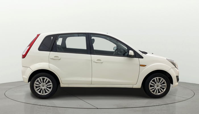 2014 Ford Figo ZXI 1.4 DIESEL, Diesel, Manual, 1,14,390 km, Right Side View