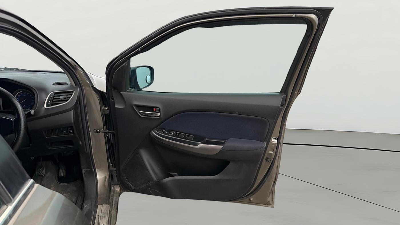 2020 Maruti Baleno DELTA PETROL 1.2, Petrol, Manual, 52,578 km, RHS Front Door