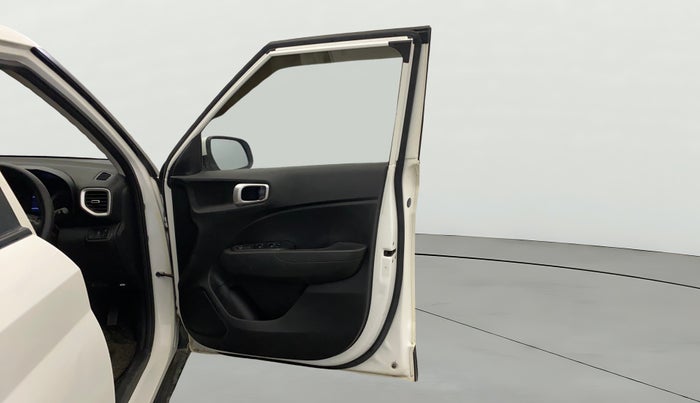 2021 Hyundai VENUE S 1.0 TURBO IMT, Petrol, Manual, 72,545 km, RHS Front Door