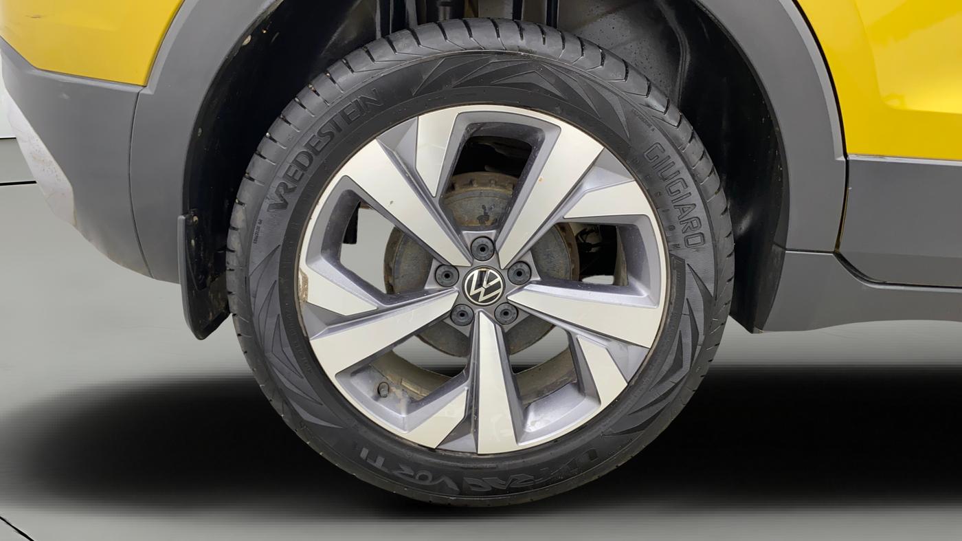 2023 Volkswagen TAIGUN TOPLINE 1.0 TSI AT, Petrol, Automatic, 34,848 km, Right Rear Wheel