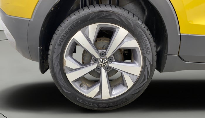 2023 Volkswagen TAIGUN TOPLINE 1.0 TSI AT, Petrol, Automatic, 34,544 km, Right Rear Wheel