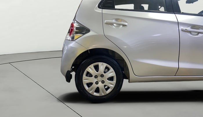 2014 Honda Brio S MT, Petrol, Manual, 1,15,782 km, Right Rear Wheel