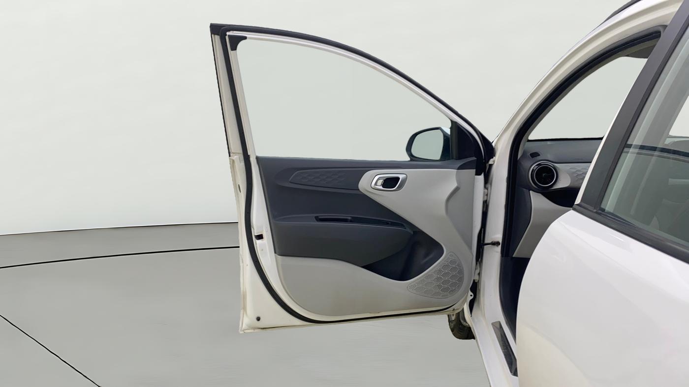 2023 Hyundai GRAND I10 NIOS SPORTZ 1.2 KAPPA VTVT CNG, CNG, Manual, 95,896 km, LHS Front Door