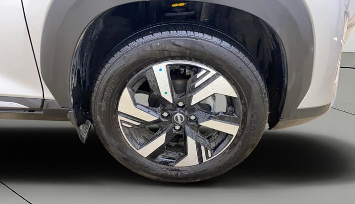 2025 Nissan MAGNITE N-Connecta B4D 1.0 Petrol MT, Petrol, Manual, 2,122 km, Right Front Wheel