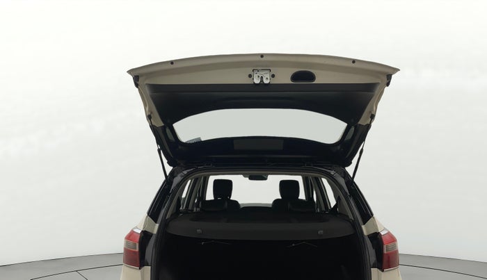 2017 Hyundai Creta SX PLUS 1.6 PETROL, Petrol, Manual, 80,223 km, Boot Door Open