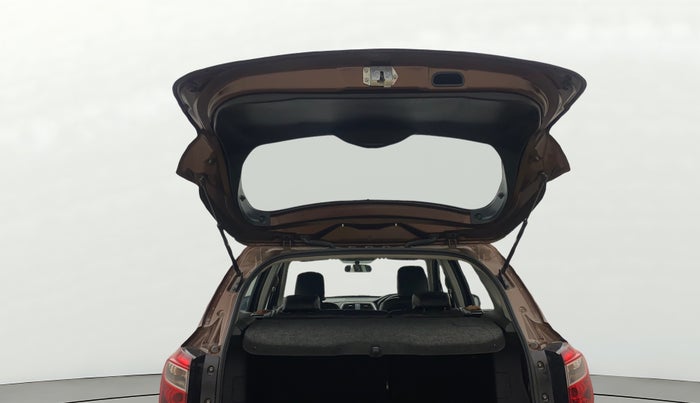 2016 Maruti S Cross ZETA 1.3, Diesel, Manual, 1,11,866 km, Boot Door Open