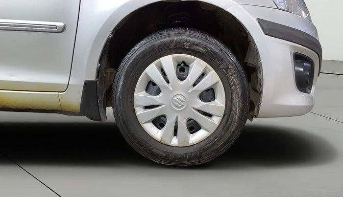 2014 Maruti Swift Dzire VXI, Petrol, Manual, 24,319 km, Right Front Wheel