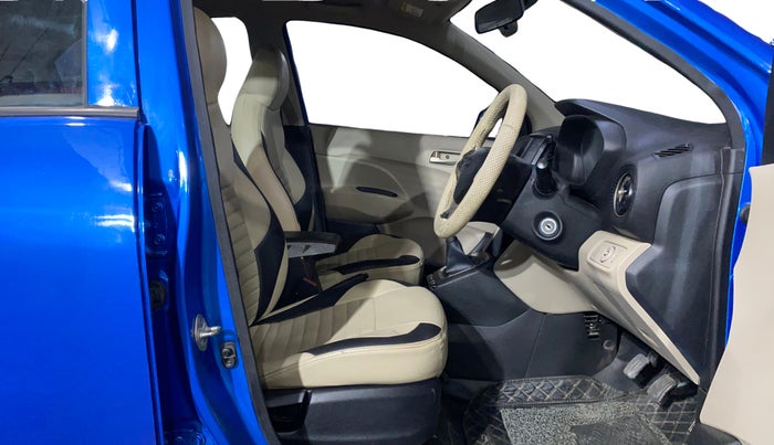 2019 Hyundai NEW SANTRO ASTA MT, Petrol, Manual, 47,309 km, Right Side Front Door Cabin