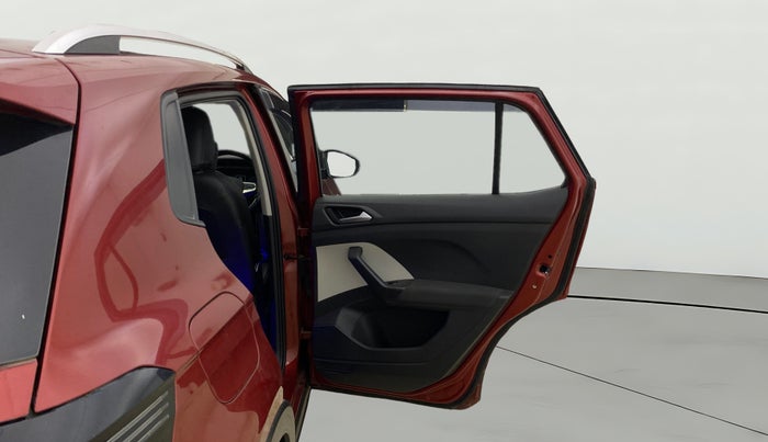 2022 Volkswagen TAIGUN HIGHLINE 1.0 TSI AT, Petrol, Automatic, 27,976 km, RHS Rear Door