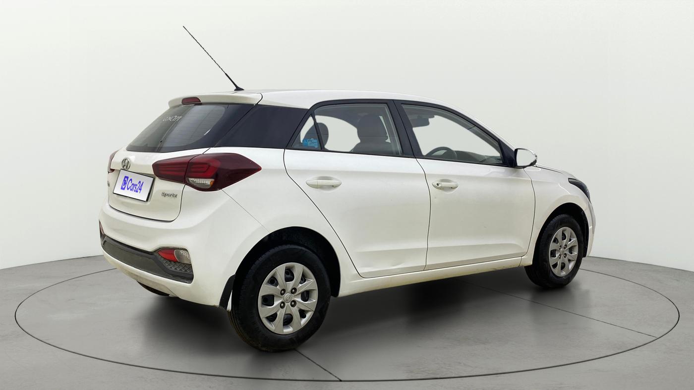 2018 Hyundai Elite i20 SPORTZ 1.2, Petrol, Manual, 42,270 km, Right Back Diagonal