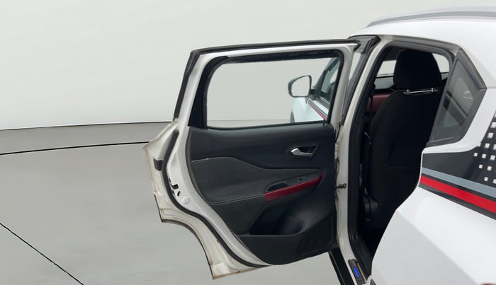 2022 Nissan MAGNITE XV MT, Petrol, Manual, 47,465 km, LHS Rear Door