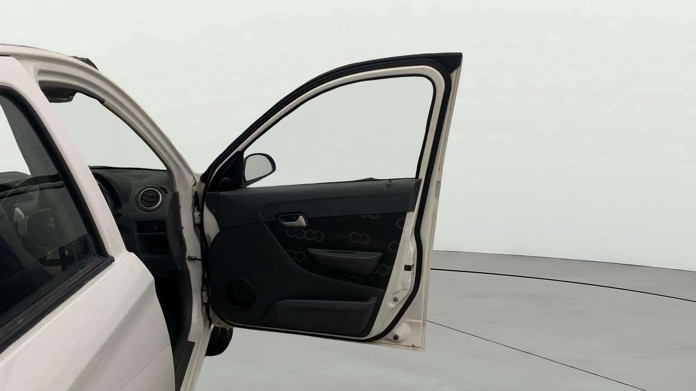 2015 Maruti Alto 800 LXI, Petrol, Manual, 57,492 km, RHS Front Door