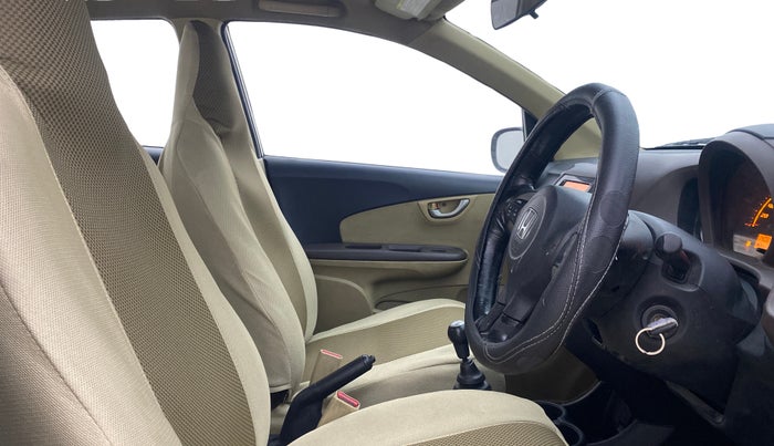 2013 Honda Amaze 1.5L I-DTEC VX, Diesel, Manual, 1,40,616 km, Right Side Front Door Cabin