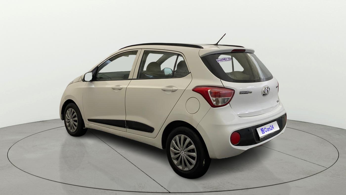 2017 Hyundai Grand i10 SPORTZ (O) 1.2 KAPPA VTVT, Petrol, Manual, 68,234 km, Left Back Diagonal